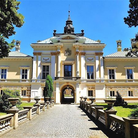 Hotel Zamek Světlá nad Sázavou Exterior foto
